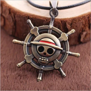 One Piece Korsan Luffy Kurukafa Logo Dümen Metal Kolye