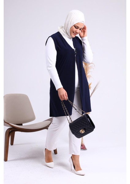 Kadın Büyük Beden Üç Düğmeli Likralı Yelek fırsatları