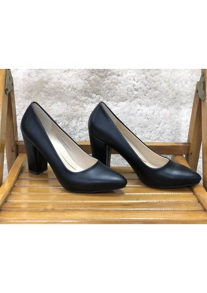 Kafkaslar 9 Cm. Kalın Topuklu Bayan Stiletto Ayakkabı