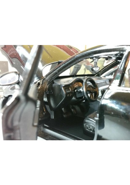 Burago Porsche Macan 1/24 Siyah Model Araba modelleri