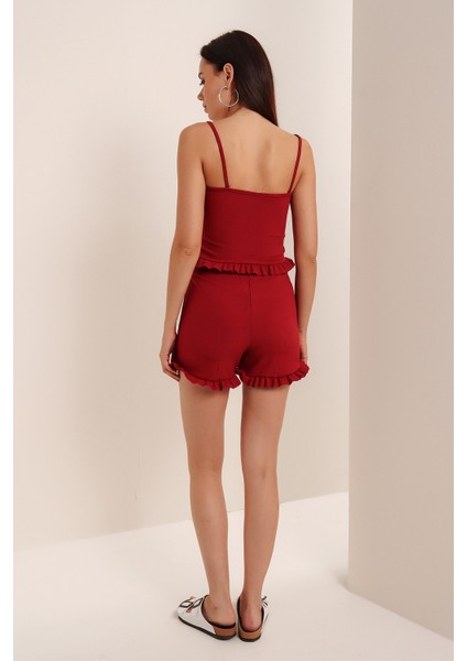 Askılı Fırfırlı Pijama Takımı