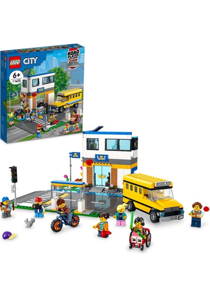 City Okul Günü 60329 - 6 Yaş ve Üzeri Çocuklar İçin 2 LEGO City Tv Karakteri İçeren Okul Oyuncağı Yapım Seti (433 Parça)