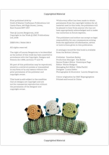 Mini Crochet Creatures: 30 Amigurumi Animals To Make - Lauren Bergstrom fırsatları