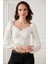 Önü Büzgülü Kol Detaylı Likralı Bluz 3