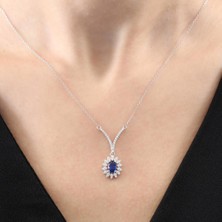 Mia Vento Pırlanta Montür Vega Yıldızı Sentetik Safir Zarafet Mührü Gümüş Kolye