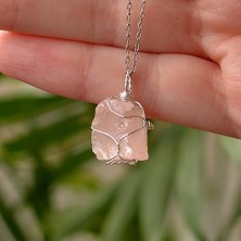 Taş Sandığı Ham Pembe Kuvars Taşı Gümüş Kolye - Tel Sargılı