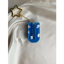 Venüs Takı ve Aksesuar Bulut Desenli Altın Yıldız Başlıklı Tasarım U Harfi Anahtarlık