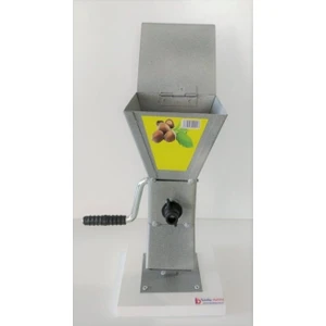 Fındık - Ceviz Kırma Makinası Kırıcı Metal Kapaklı-Tahtaya Sabitlenmiş