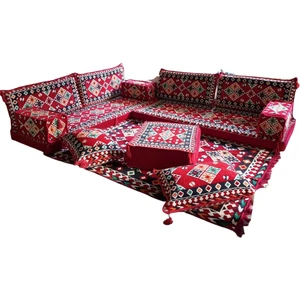 Şark Köşesi Minderi Ürgüp Desenli 120x180 cm Kilim , 60x60 cm Orta Puf Konsept Kırmızı 13 Parça