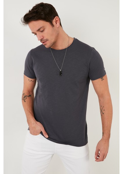 Pamuklu Slim Fit Bisiklet Yaka T Shirt Erkek T Shirt 59020001 fiyatları