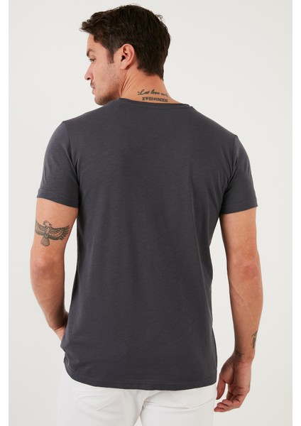 Pamuklu Slim Fit Bisiklet Yaka T Shirt Erkek T Shirt 59020001 indirimleri