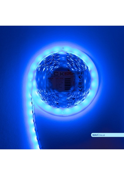 Üç Çip 60 Ledli Şerit LED Mavi 12LM 12V 14,4W 5 Metre