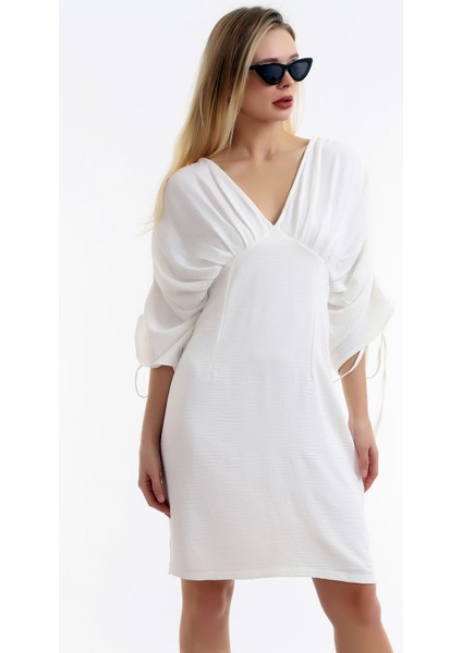 Özel Tasarım Ön Arka V Yaka Kol Büzgülü Rahat ve Şık Elbise indirimleri