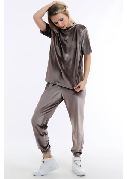 Özel Tasarım Kadife Yuvarlak Yaka Kısa Kol Bluz Pantolon Takım fiyatları