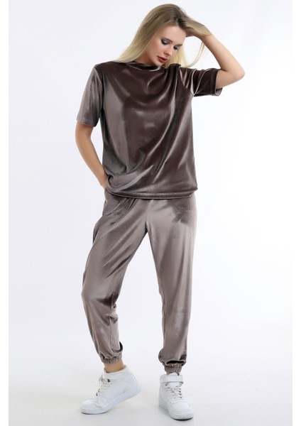 Özel Tasarım Kadife Yuvarlak Yaka Kısa Kol Bluz Pantolon Takım modelleri