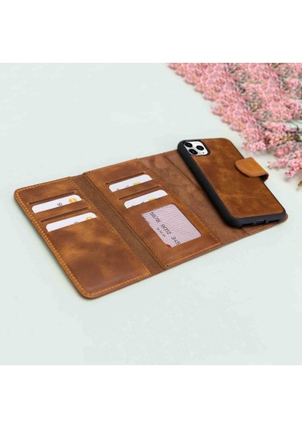 iPhone Pro Uyumlu Deri Cüzdanlı Kılıf Santa Taba