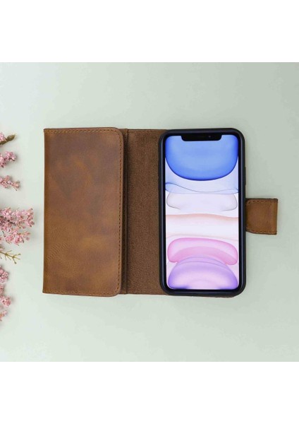 iPhone Pro Uyumlu Deri Cüzdanlı Kılıf Santa Taba