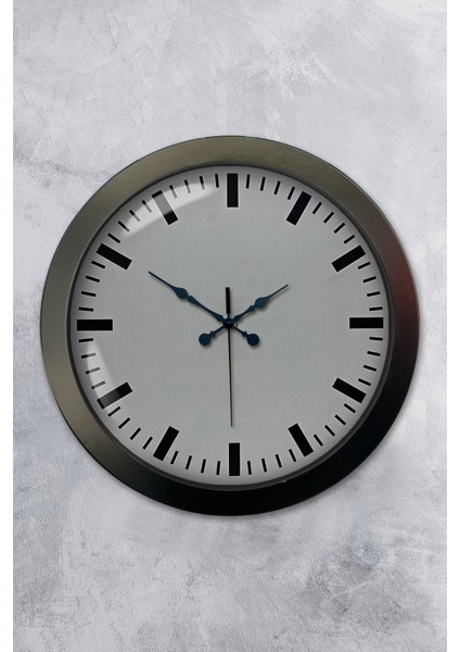 36 cm Siyah Metal Sayısız Duvar Saati