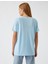 2YAK13355EK Yuvarlak Yaka Kısa Kollu Normal Kalıp Açık İndigo Kadın T-Shirt 4