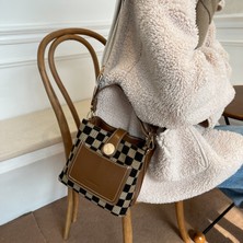 Fashion Smart Kadın Siyah Kare Nakışlı Zincirli Askılı El ve Omuz Çantası (Yurt Dışından)