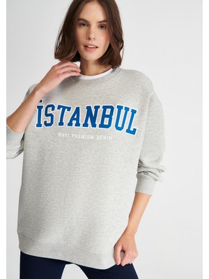 Mavi Kadın İstanbul Baskılı Gri Sweatshirt 1610415-80196