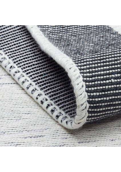 Arya Ar 22 Siyah Beyaz Yıkanabilir Çift Taraflı Pamuk Kilim modelleri