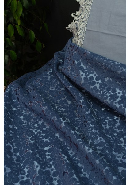 Şönil Pike Kumaşı Papatya Desenli Kadife fiyatları