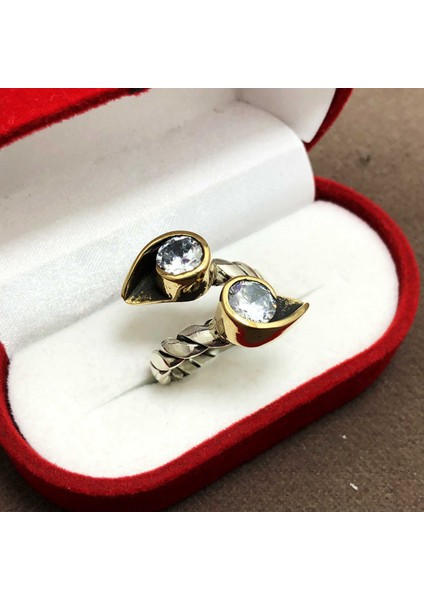 Zirkon Taşlı 925 Ayar Otantik Gümüş Bayan Yüzük