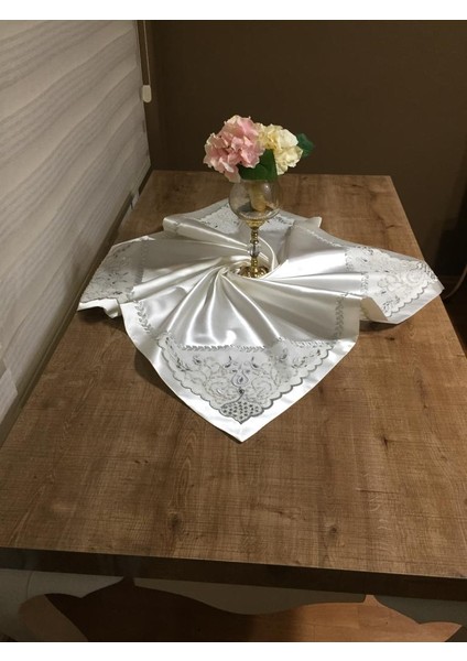 El işlemesi Cam Boncuklu Saten Kumaş Beyaz/Gümüş Gelin Bohçası 90*90 cm Kare - 483 fiyatları