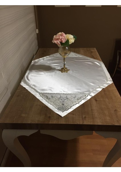 El işlemesi Cam Boncuklu Saten Kumaş Beyaz/Gümüş Gelin Bohçası 90*90 cm Kare - 483 indirimleri