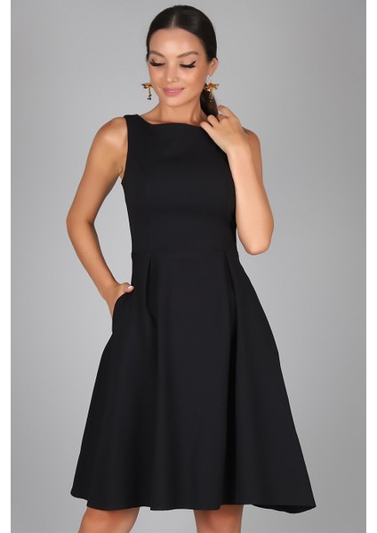 Sweetness Kadın Siyah Pileli Cep Detaylı Midi Boy Elbise fiyatları