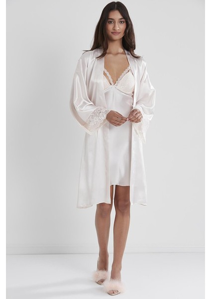Kadın Saten Dantelli Gecelik & Sabahlık Takım - 4250 Inci