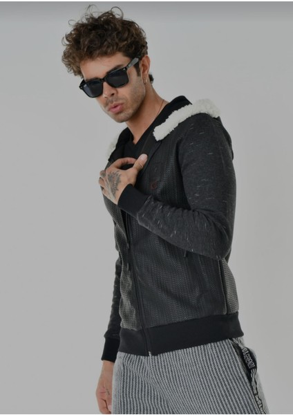 Slim Fit Siyah Kapüşonlu Mont fırsatları