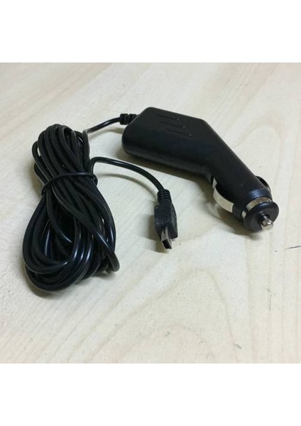 Navigasyon Çakmak Şarj Adaptörü 5 Volt 1.5 Amper 3 Metre 5V 1.5A