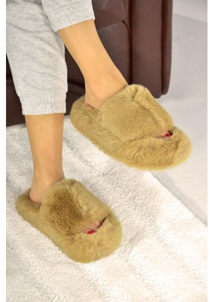 Kadın Sessiz Taban Kışlık Peluş Exclusive Ev Terliği fiyatları