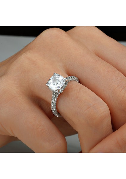 Zirconia Gümüş Tektaş Yüzük