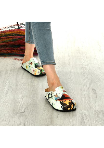 Şapkalı Kızlar Sabo Terlik