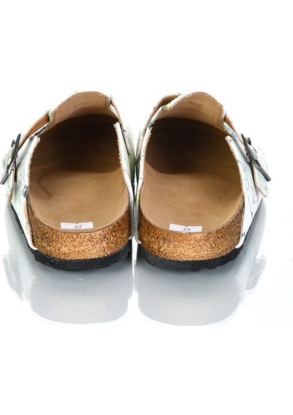 Şapkalı Kızlar Sabo Terlik fırsatları