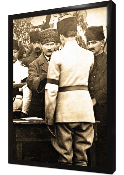 Atatürk ve Arkadaşları Çerçeveli Mdf Tablo