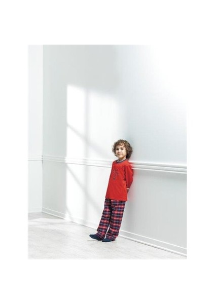 Erkek Çocuk Pijama Takımı 7204 Kırmızı Desenli-Kırmızı Lacivert Ekoseli
