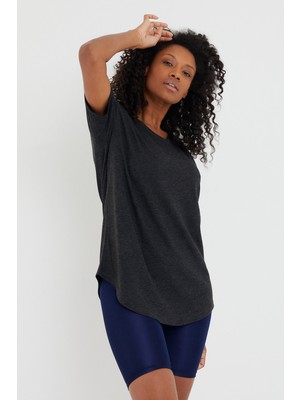 Tarz Cool Women Füme Pis Yaka Salaş T-SHIRT-KTCPS001R21S