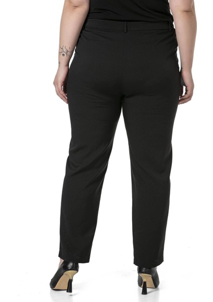 Büyük Beden Beli Yanlardan Lastikli Fermuarlı Paçası Yırtmaçlı Siyah Pantolon modelleri