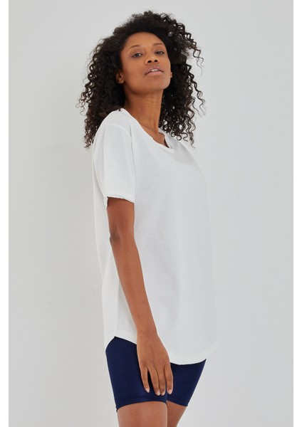 Women Kırık Beyaz Pis Yaka Salaş T-SHIRT-KTCPS001R02S modelleri