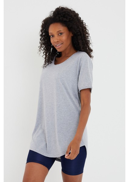 Women Gri Pis Yaka Salaş T-SHIRT-KTCPS001R10S fiyatları