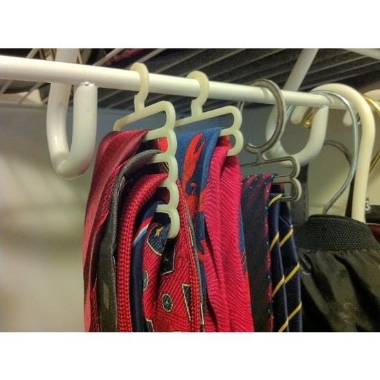 Metal Closet Rods Için Tie Tutucu Plastik Aparat Fiyatı