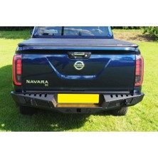 ARTI TUNING Nissan - Navara NP300 LED Stop / Smoke 2015+