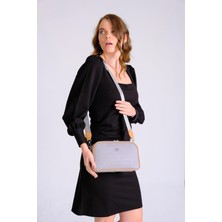 Kadın Gofraj Baskılı Just & Polo Desenli Çanta Vegan Omuz ve El Çantası