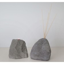 Missi Gri Doğal Kaya Taşı Dark Amber Oda Kokusu ve Kandil Seti
