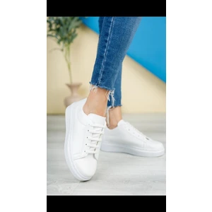 Kadın Bağcıklı Termo Taban Sneaker Deri Spor Ayakkabı
