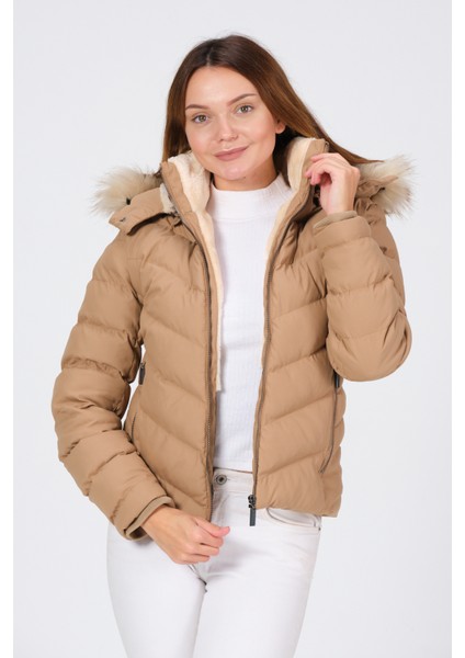 BESTE KADIN MONT BESTE Çıkabilir Kapüşonlu Kürk Astarlı Şişme Kadın Mont fırsatları